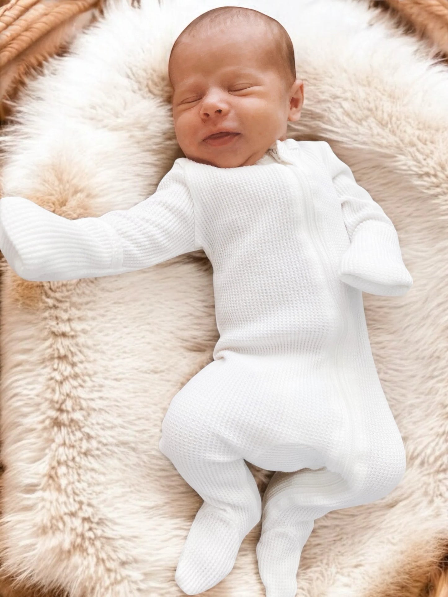 Organic Waffle 2-Way Zip Footie| Lucent White