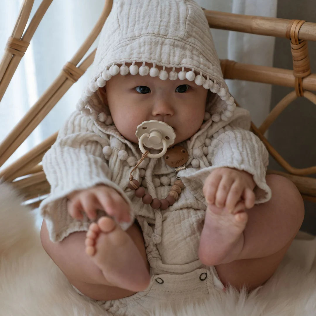 FRIGG Natural Rubber Pacifier 4-Pack | Snowflake Dream