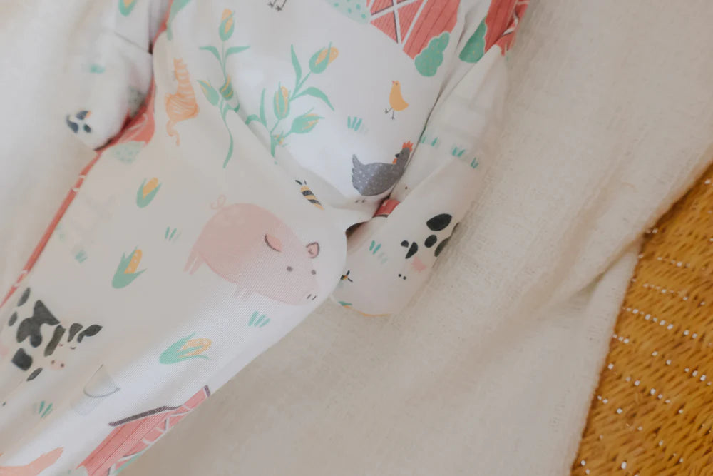 Farmstand Newborn Knotted Gown