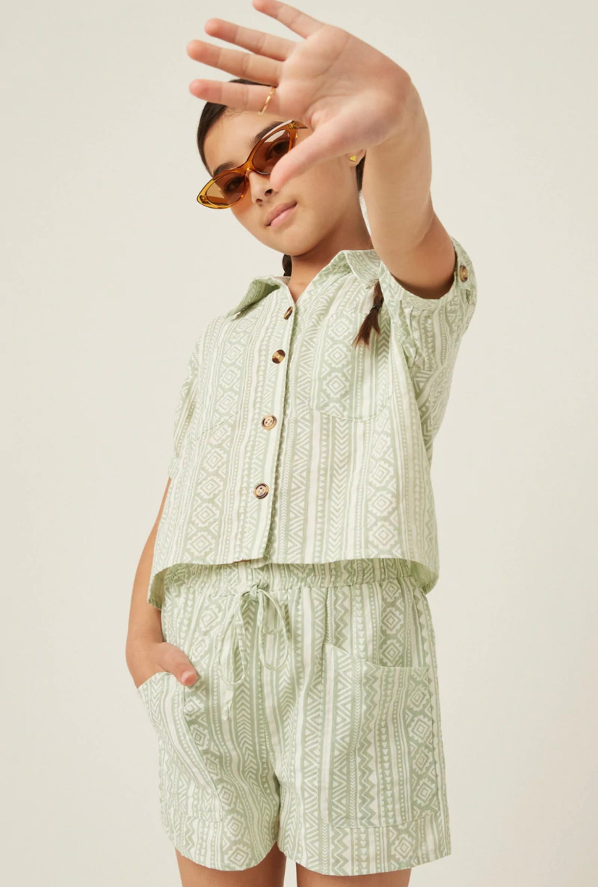 Girls Geometric Print Pocketed Short Sleeve Button Up Shirt