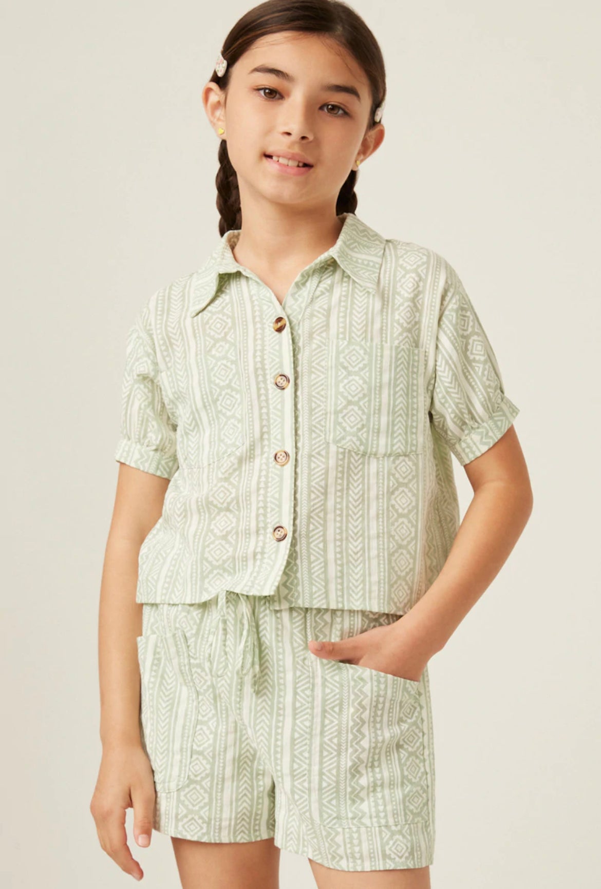 Girls Geometric Print Pocketed Short Sleeve Button Up Shirt