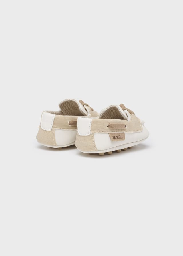 Moccasin | Off White
