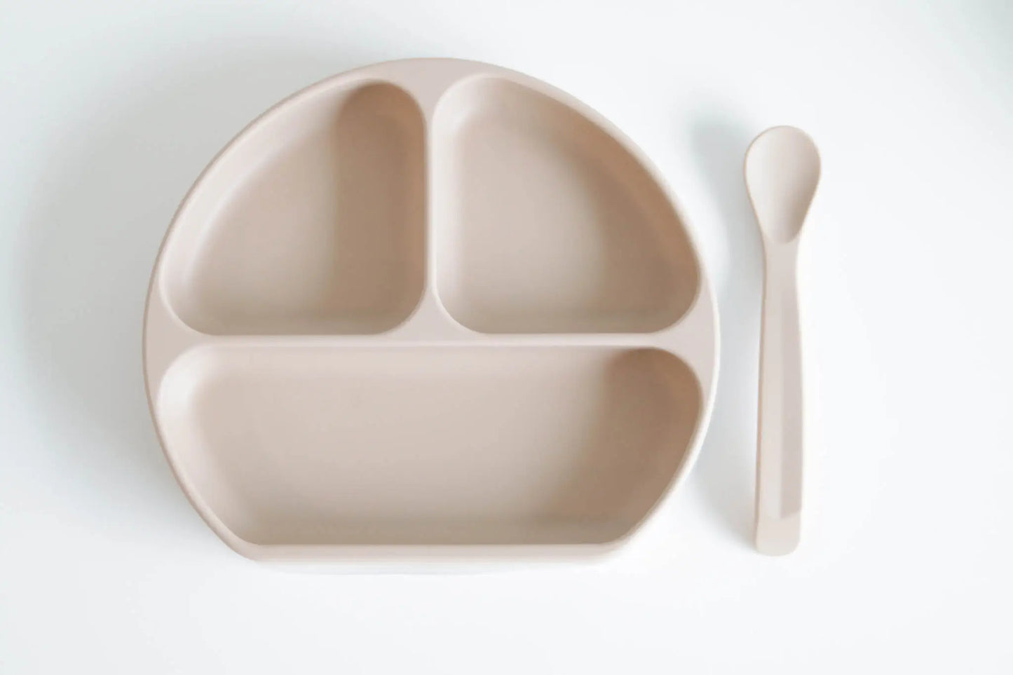 The Saturday Baby Silicone Suction Plate With Lid and Spoon