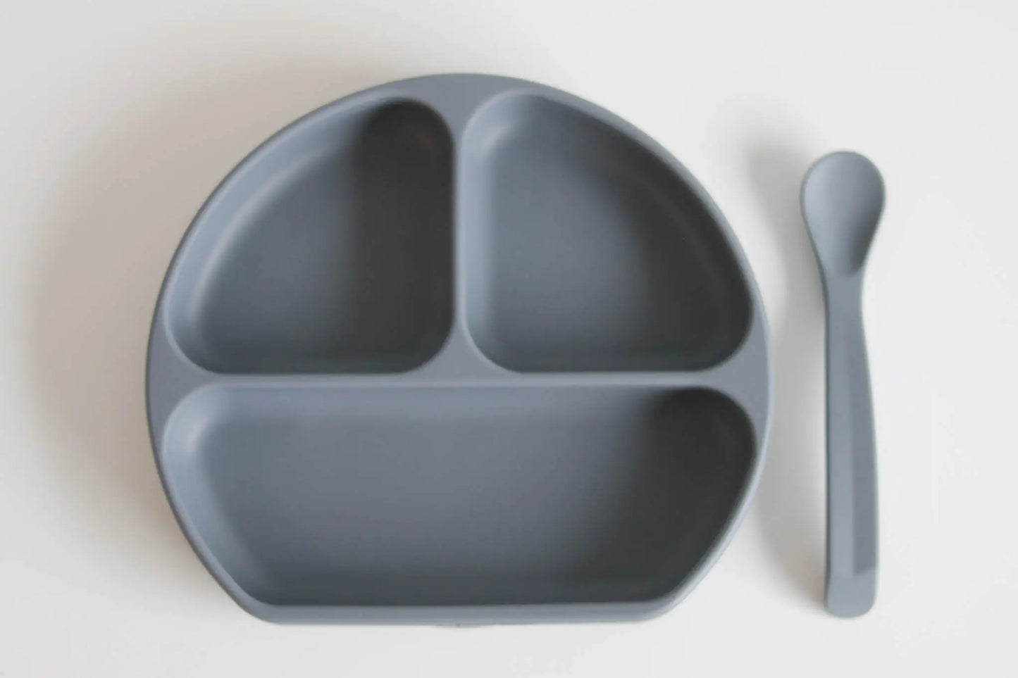 The Saturday Baby Silicone Suction Plate With Lid and Spoon