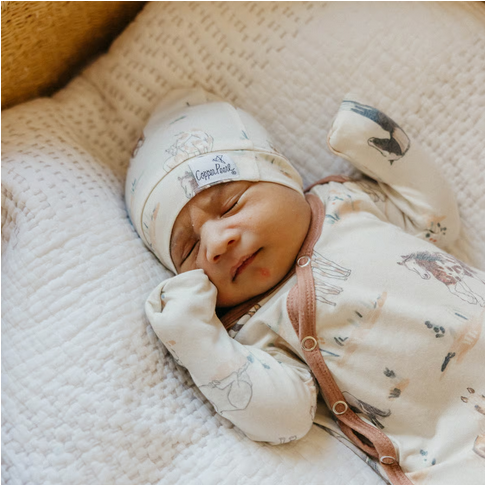 Montana Newborn Knotted Gown
