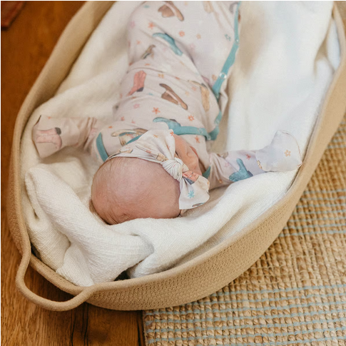 Cheyenne Newborn Knotted Gown