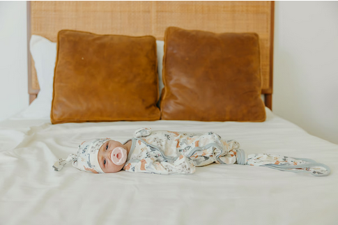 Rufus Newborn Knotted Gown