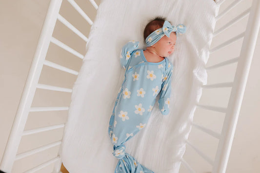 Newborn Knotted Gown | Della