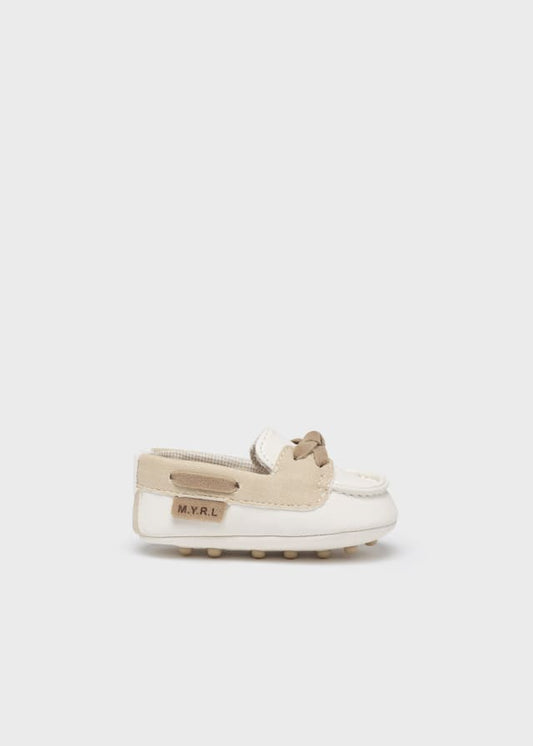 Moccasin | Off White