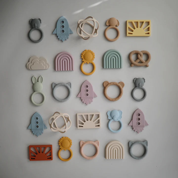 Mushie | Pretzel Teether